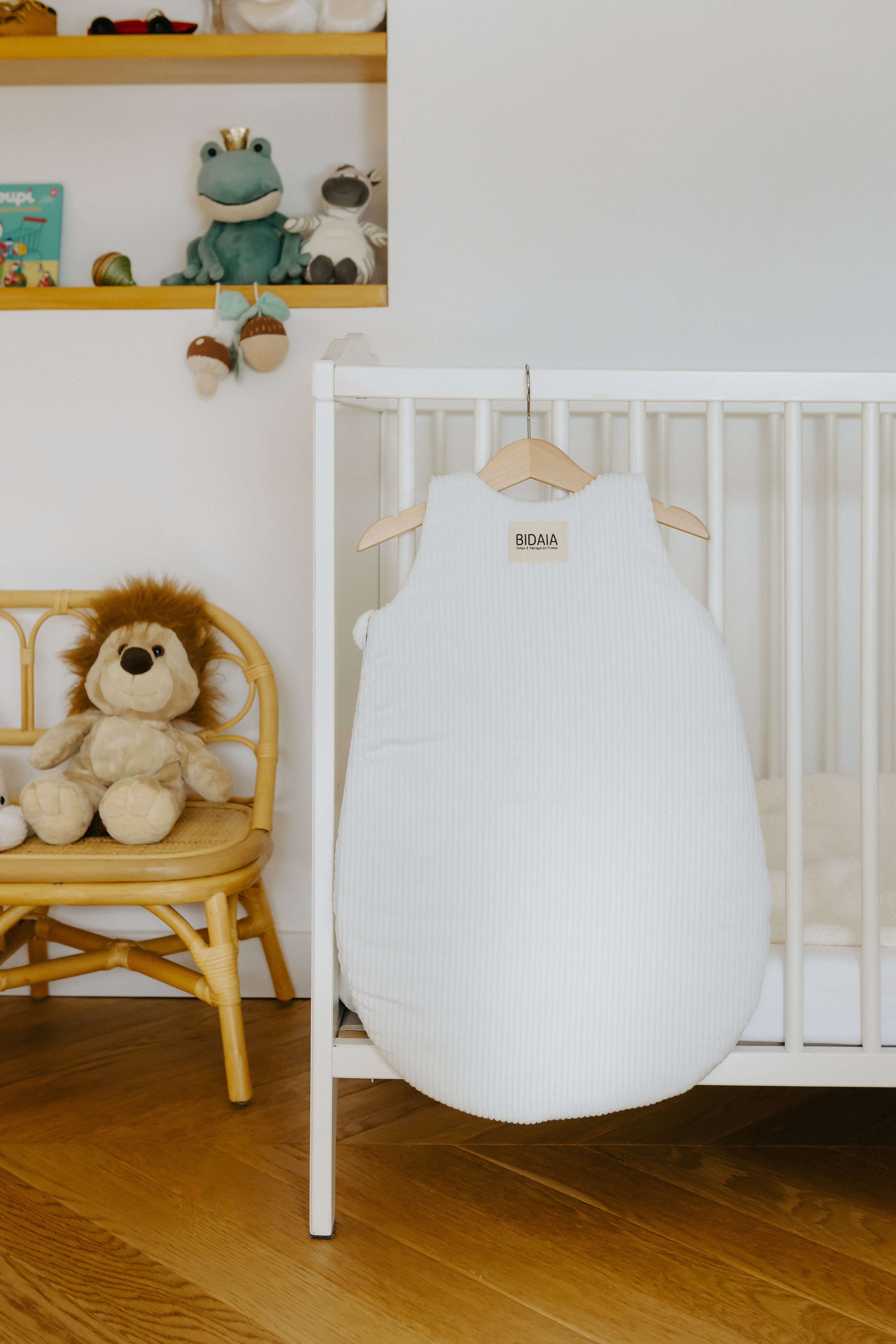 GIGOTEUSE EN VELOURS CÔTELÉ - Crème